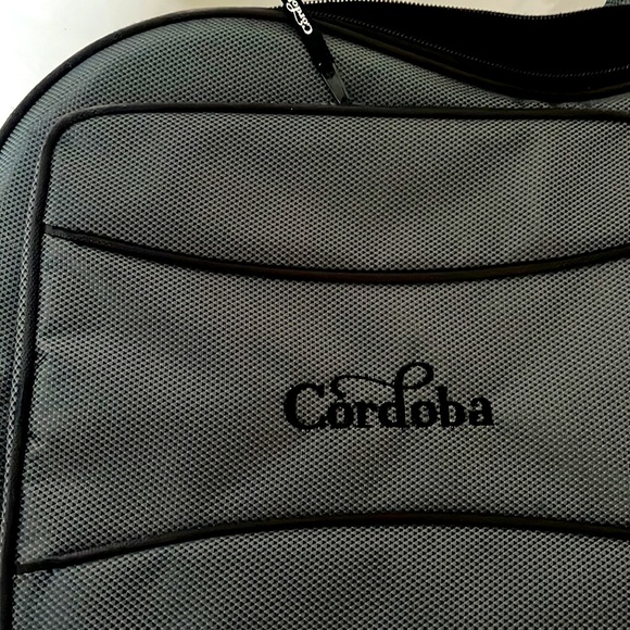 Cordoba Full Size Guitar Gig Bag - New Without Tags - Picture 15 of 16